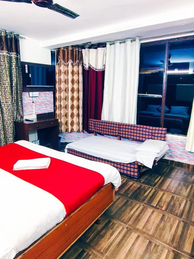 Hotel Holiday Plaza Dalhousie - Near Ghandhi Chowk Mall Road Eksteriør billede